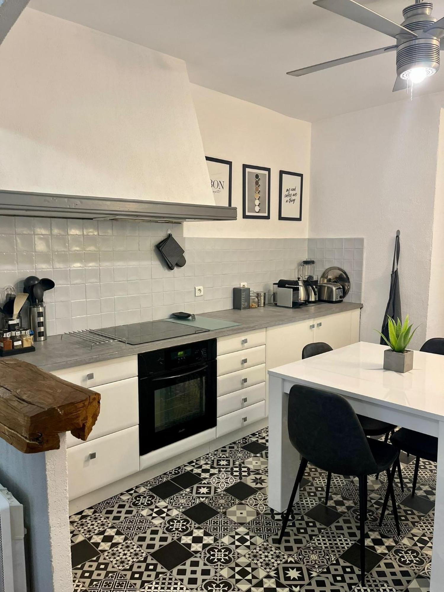 Charmant Appartement Centre-Ville أجاكسيو المظهر الخارجي الصورة